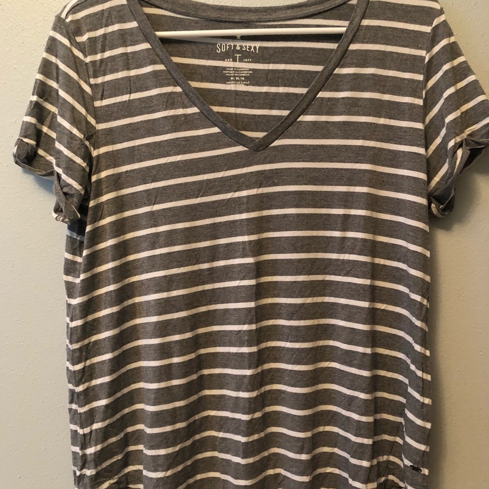 Gray and white striped American Eagle top